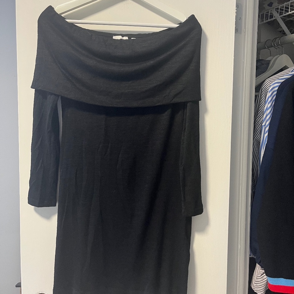 Wilfred long sleeve over shoulder Black Dress - Medium